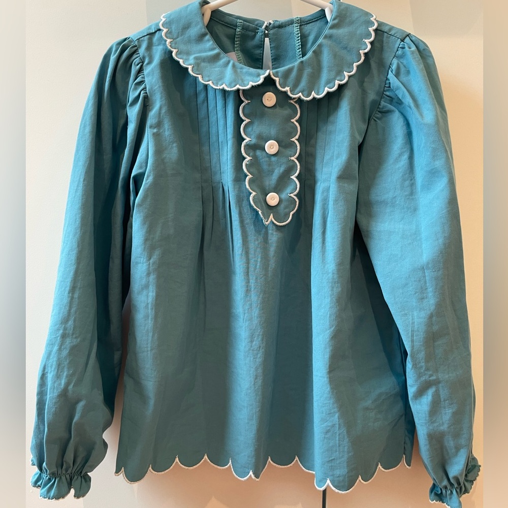 Bella Bliss Scallop Trim Blouse - size 5